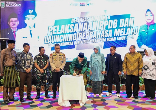 Pimpin Deklarasi Komitmen PPDB, Wali Kota Dumai Tekankan Pentingnya Transparansi